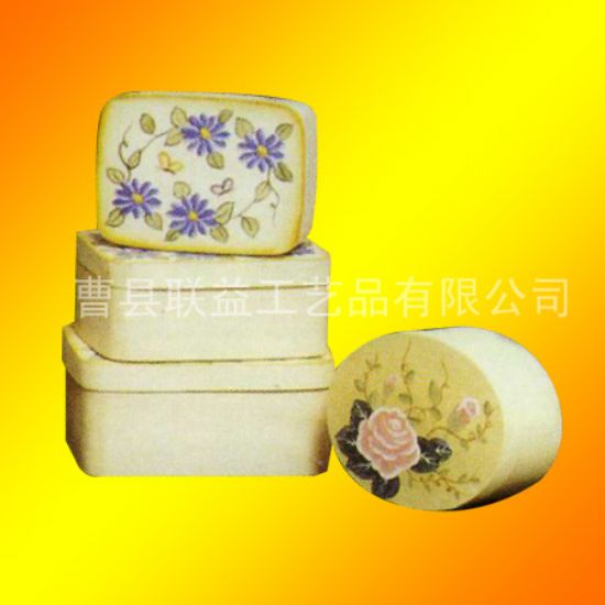 點擊查看詳細信息<br>標(biāo)題：楊木皮盒LY-1403 閱讀次數(shù)：2021